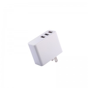 Nástěnná nabíječka portů KPS-8704LC Tri-USB